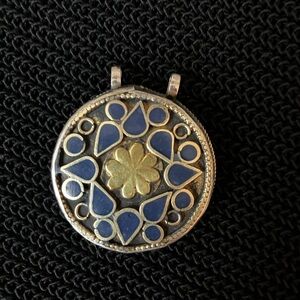 Blue Lapis Lazuli and Gold-Tone Flower Round Pendant